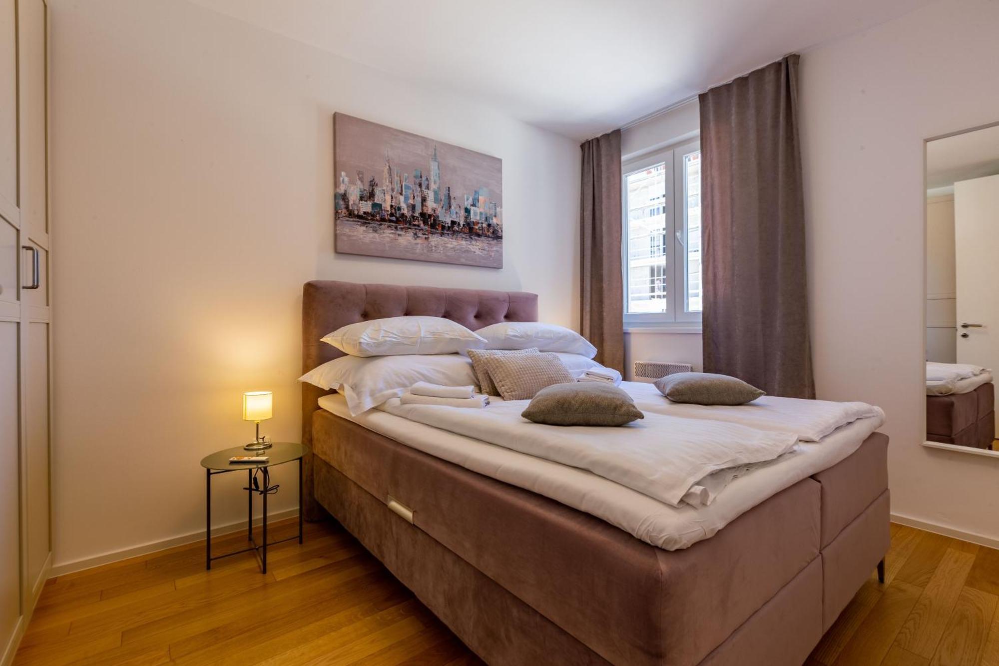 Campanula Apartment With Balcony Zara Esterno foto